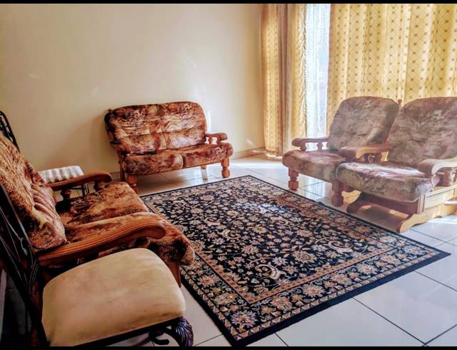 4 BEDROOM HOUSE FOR SALE IN SHALLCROSS